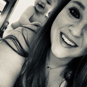 Meet your Posher, Kayla